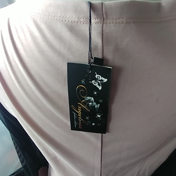 Angelina soft pink dress - Picture 5 of 8